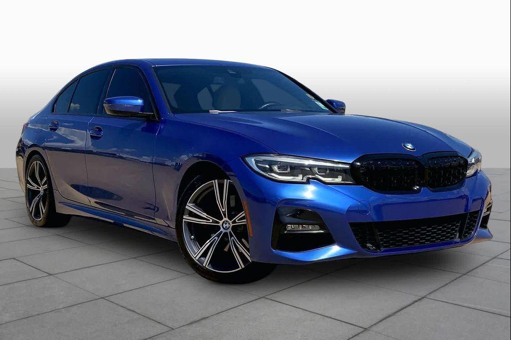 BMW 330 2021