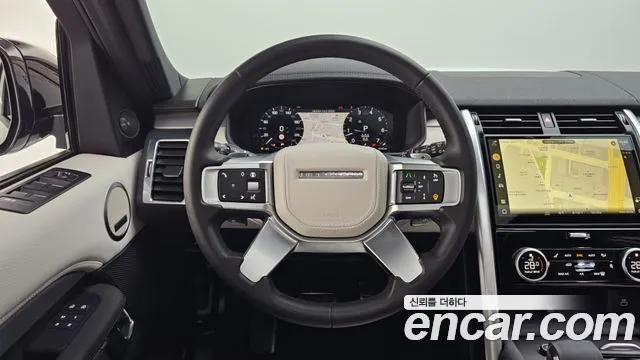 Land Rover Discovery 2024