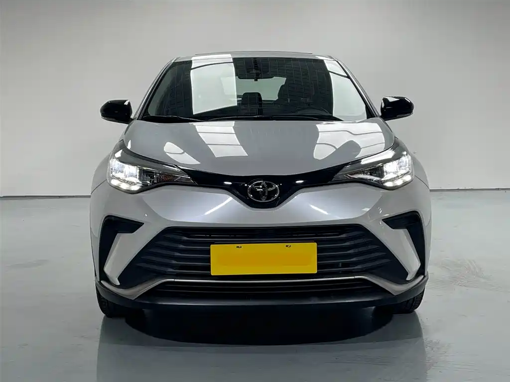 Toyota Izoa 2024