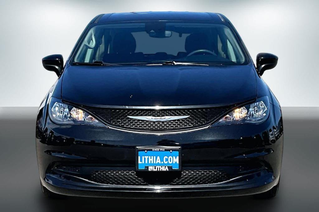 Chrysler Voyager 2023
