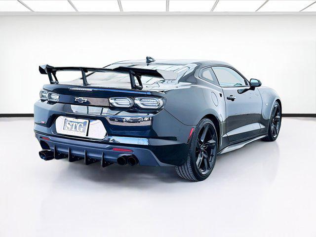Chevrolet Camaro 2021