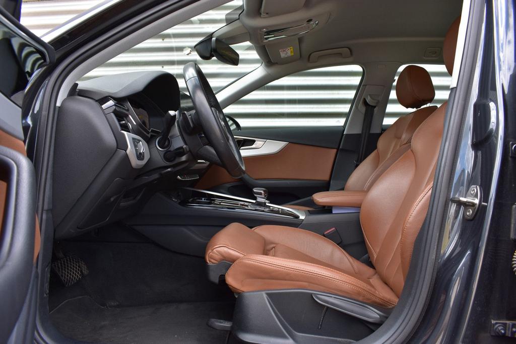 Audi A4 2021