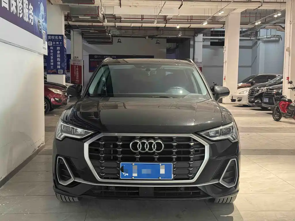 Audi Q3 2021