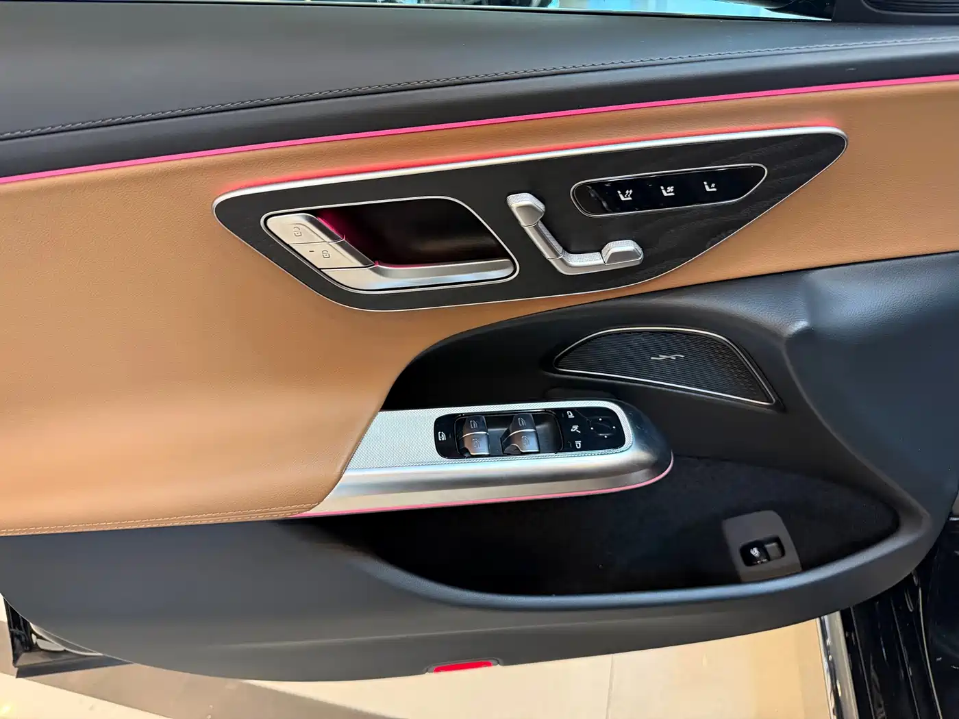 Mercedes-Benz E-Класс 2026