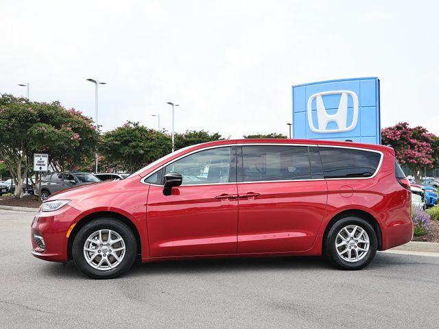 Chrysler Pacifica 2025