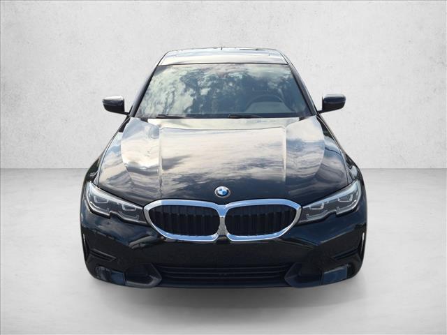 BMW 330 2021