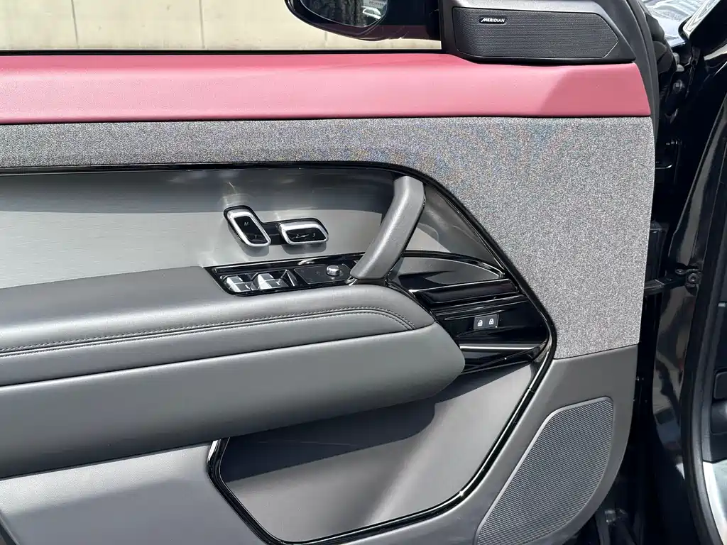 Land Rover Range Rover Sport 2024