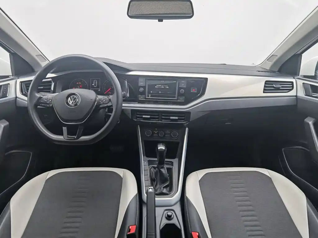 Volkswagen Polo 2021