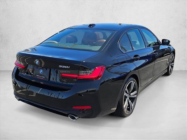 BMW 330 2023