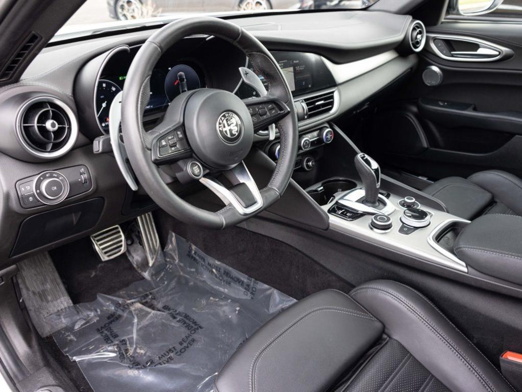 Alfa Romeo Giulia 2024