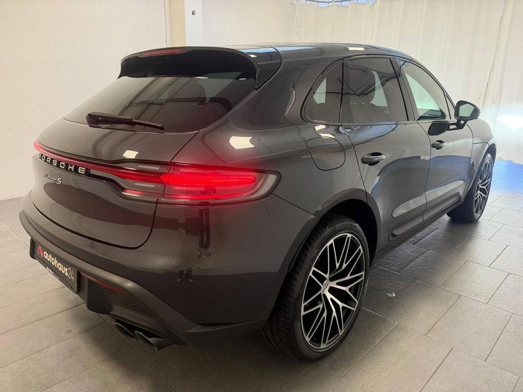 Porsche Macan 2023