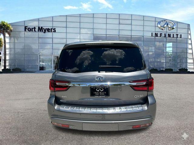 Infiniti QX80 2021