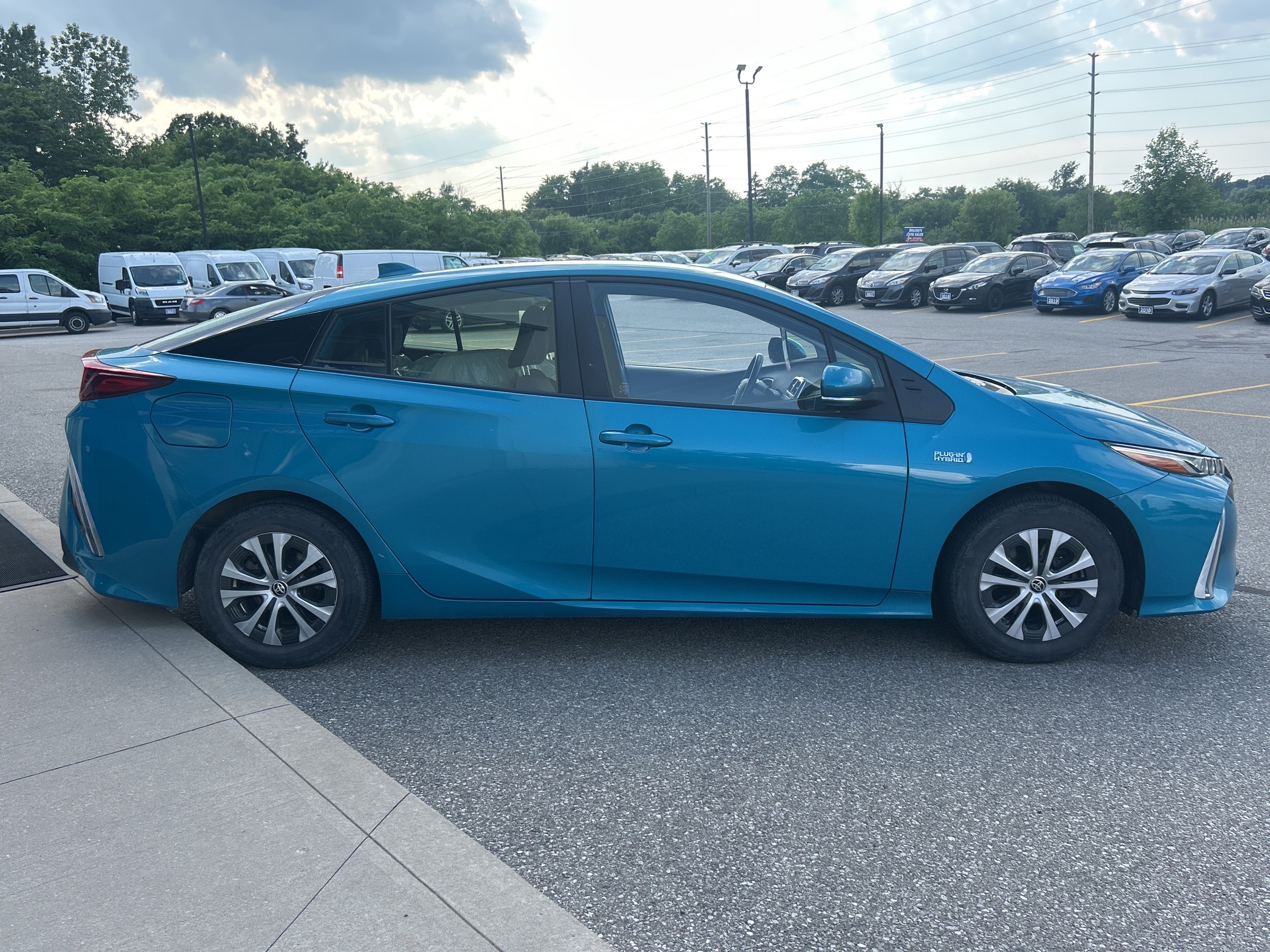 Toyota Prius 2021
