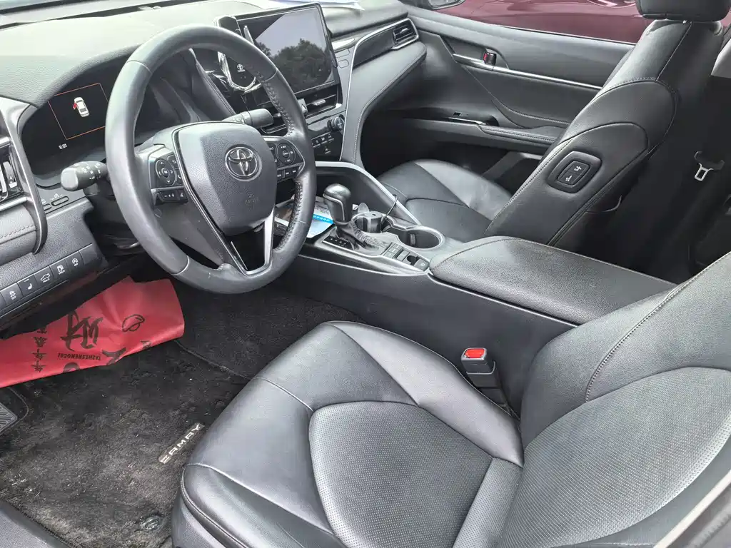 Toyota Camry 2022