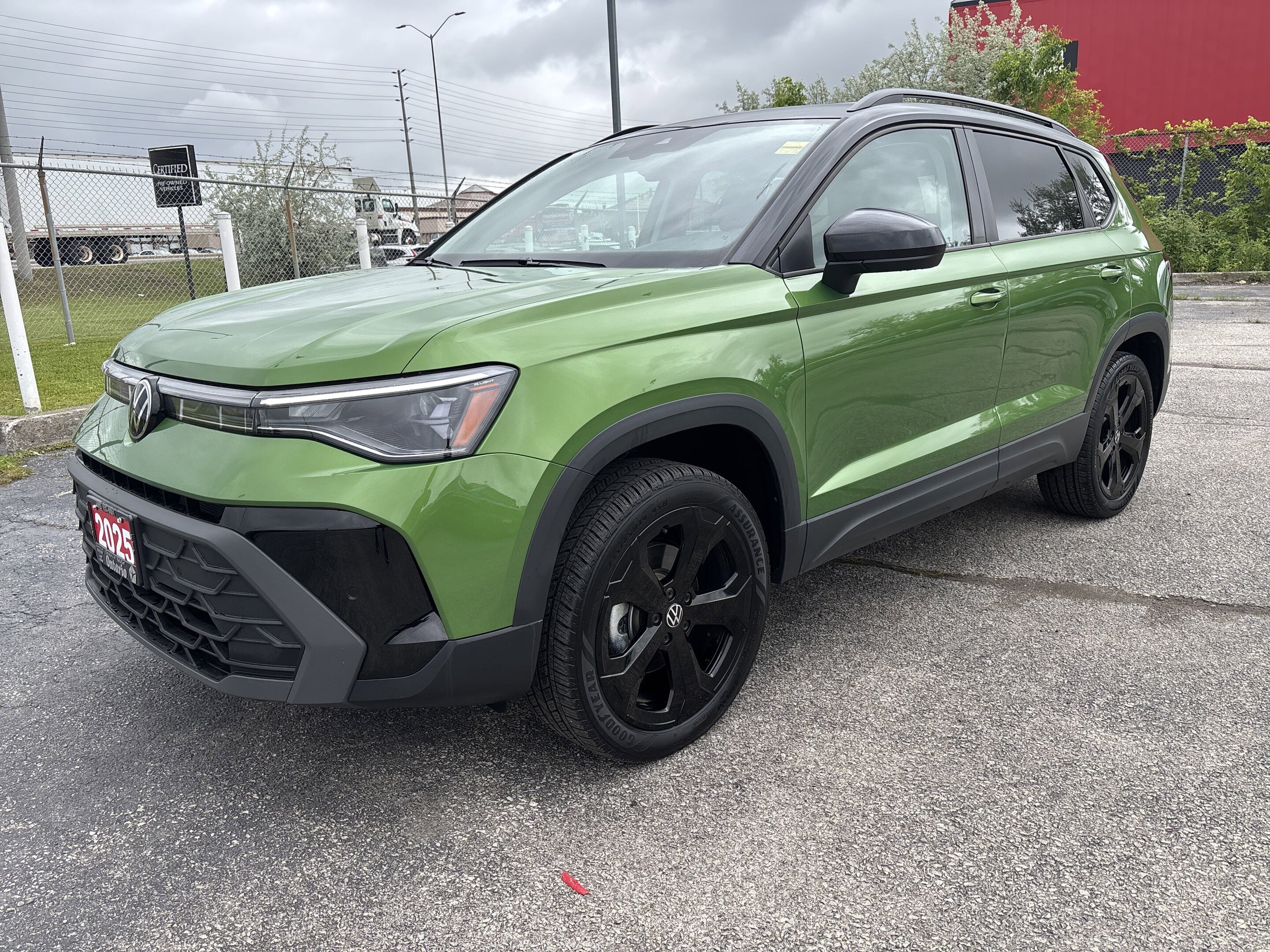 Volkswagen Taos 2025
