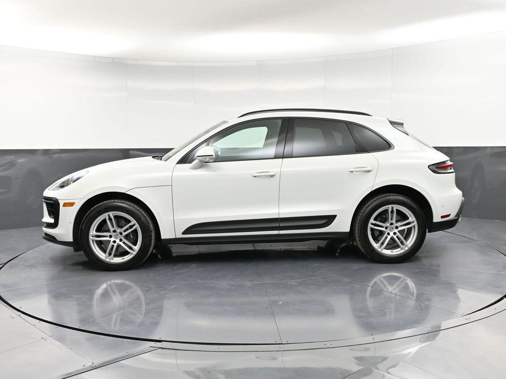 Porsche Macan 2022