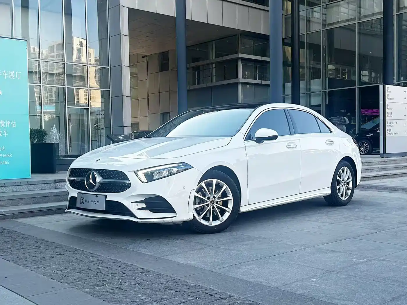 Mercedes-Benz A-Класс 2021