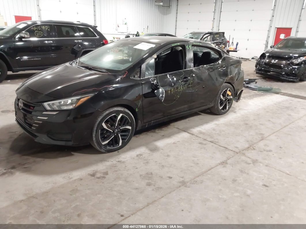 Nissan Versa 2023