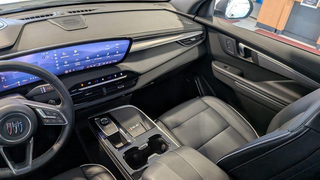 Buick Enclave 2025