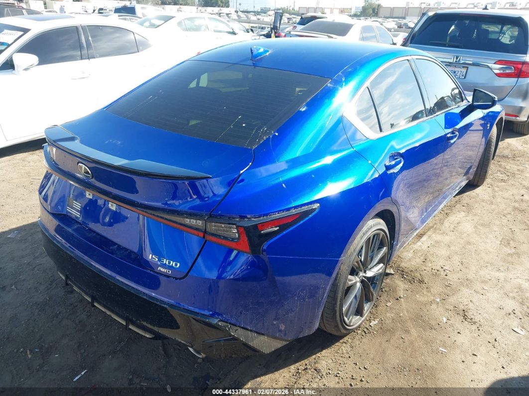 Lexus IS 300 2024