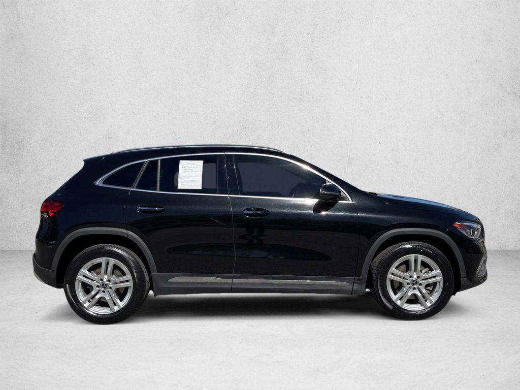 Mercedes-Benz GLA 250 2021