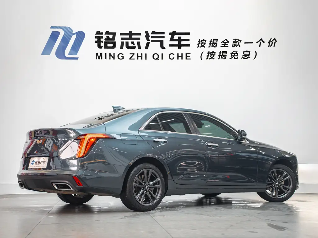Cadillac CT4 2022