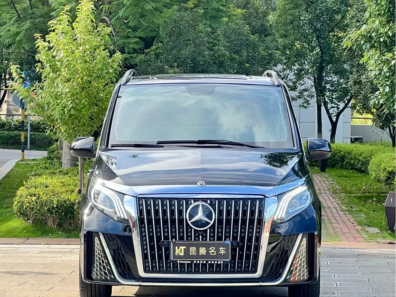 Mercedes-Benz Vito 2024