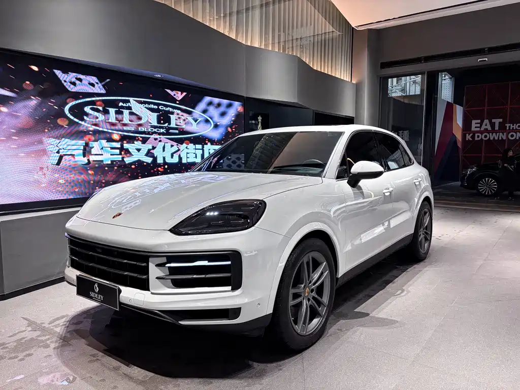 Porsche Cayenne 2024