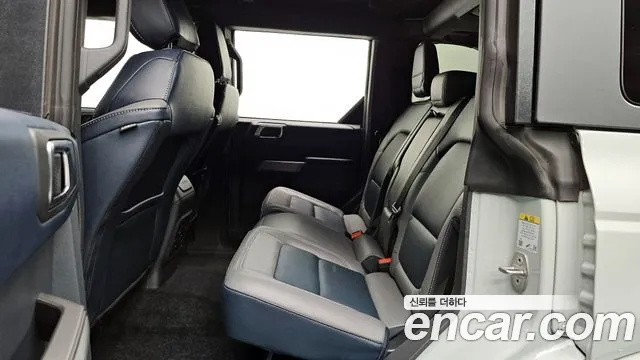 Ford Bronco 2023