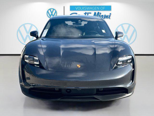 Porsche Taycan 2023