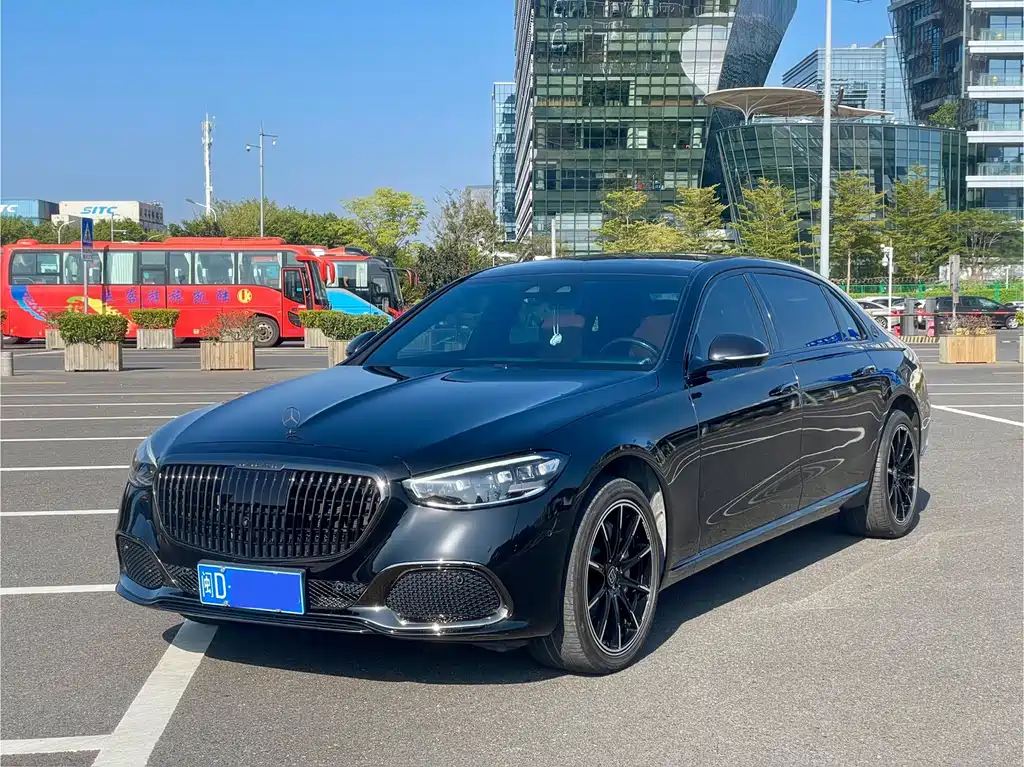 Mercedes-Benz Maybach S-Класс 2021