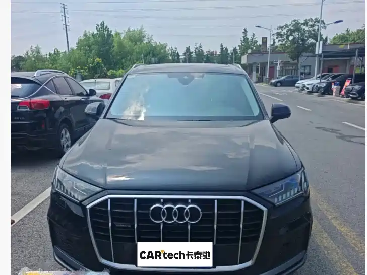 Audi Q7 2023