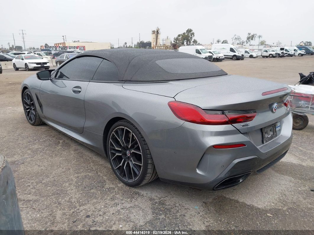 BMW M850 2023