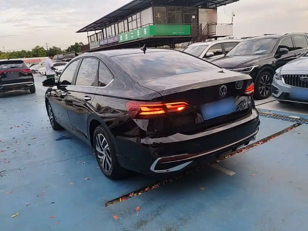 Volkswagen Lavida 2024