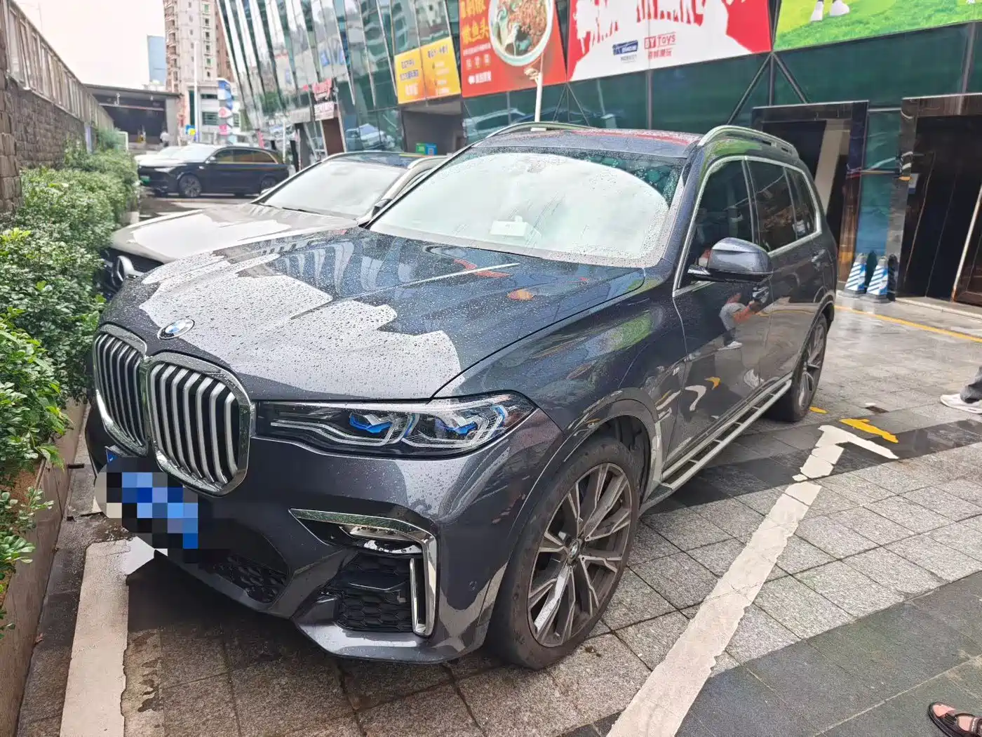 BMW X7 2021