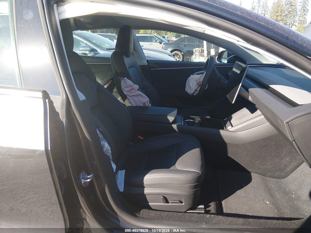 Tesla Model 3 2025