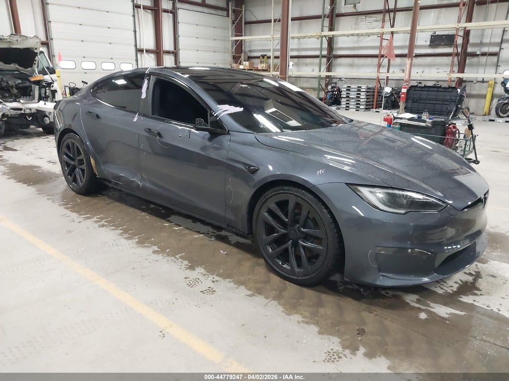 Tesla Model S 2022