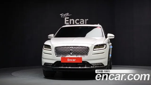 Lincoln Nautilus 2023