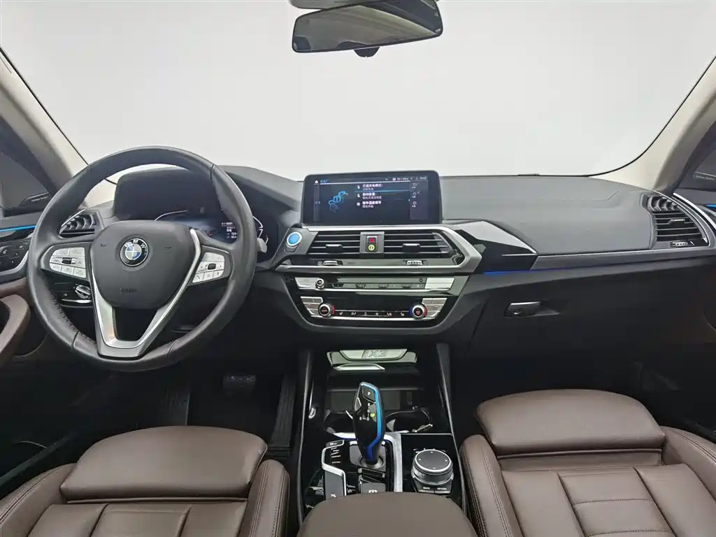 BMW iX3 2021