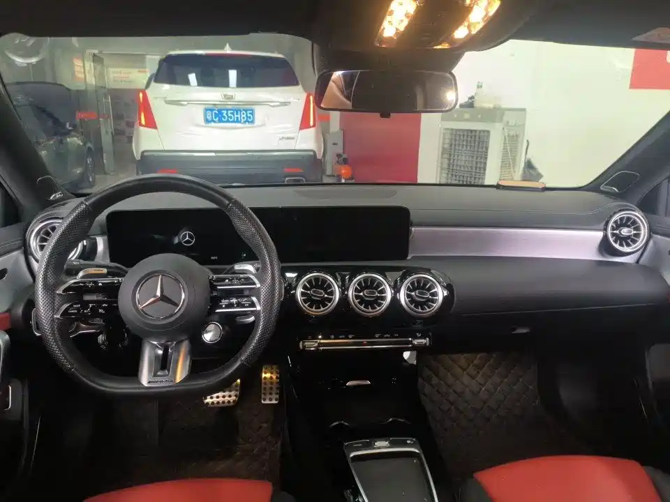 Mercedes-Benz A-Класс 2024