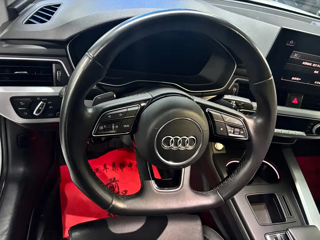 Audi A4 2022