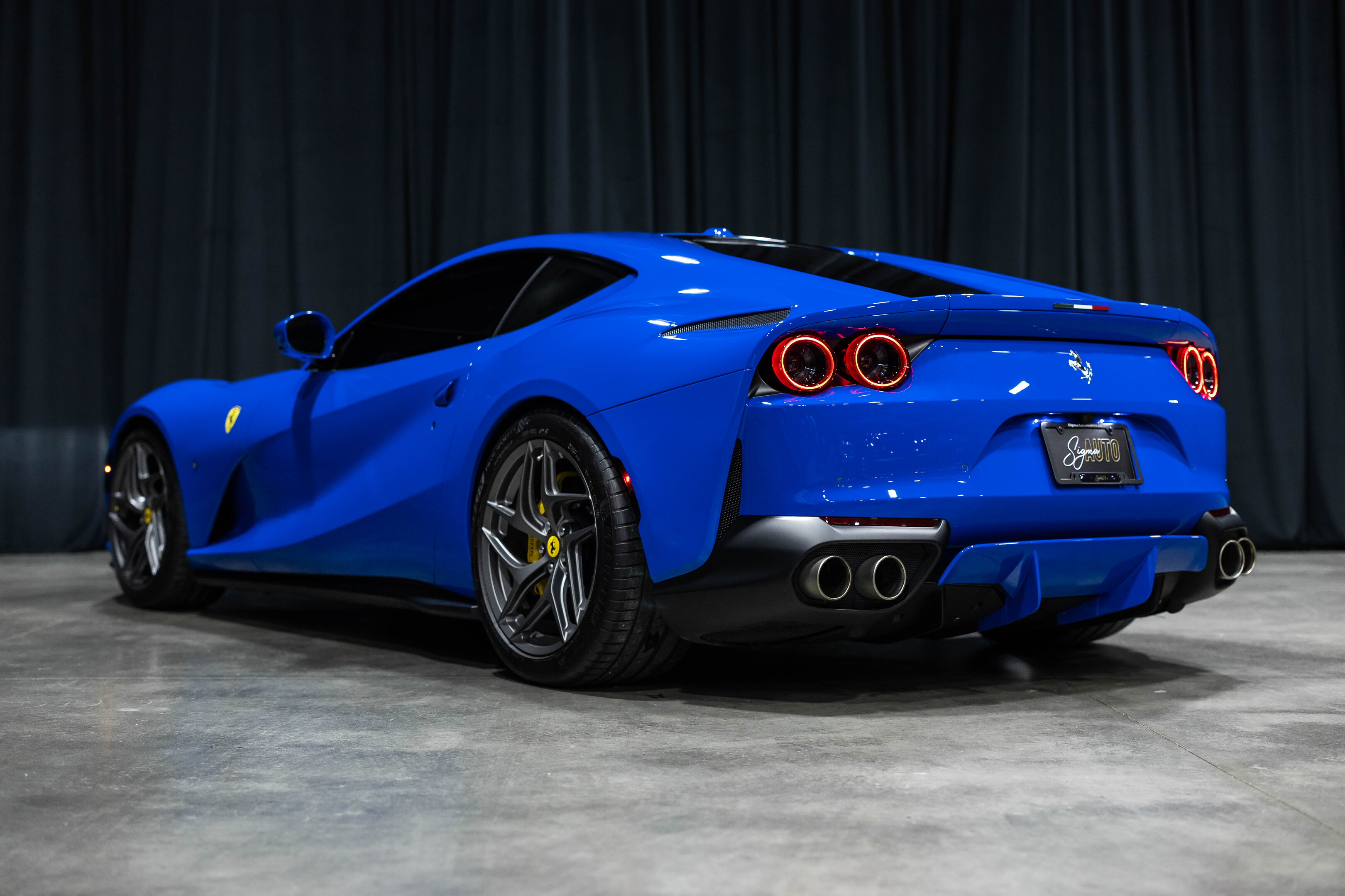 Ferrari 812 2020