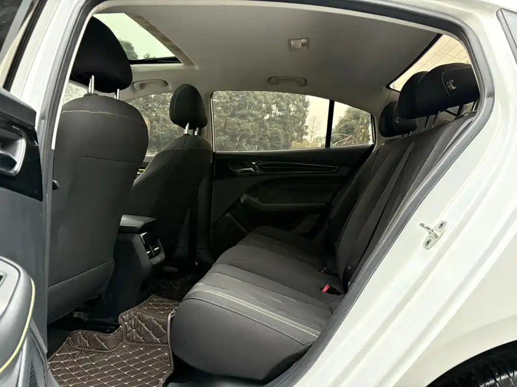 Roewe i5 2023