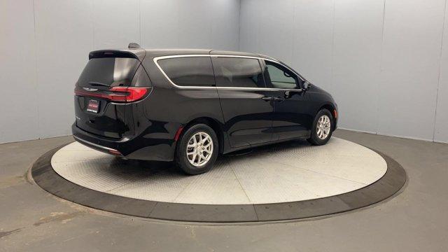 Chrysler Pacifica 2025