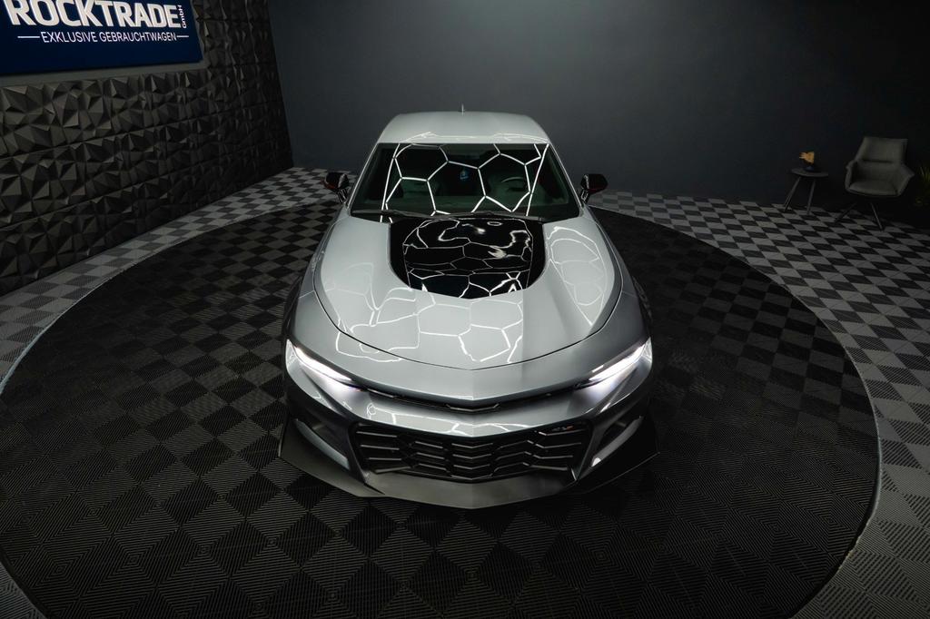Chevrolet Camaro 2021