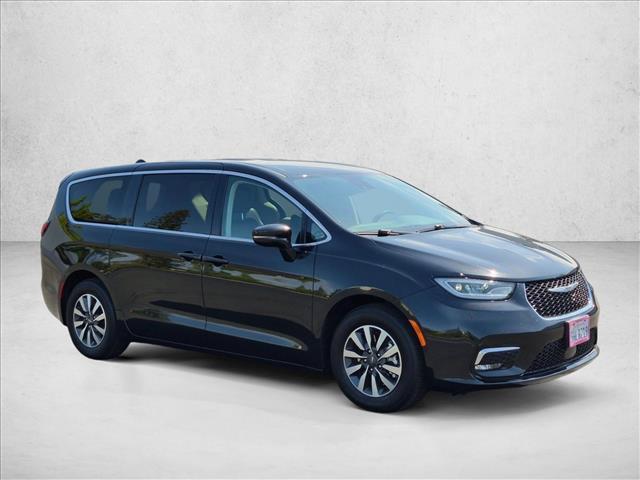 Chrysler Pacifica 2022
