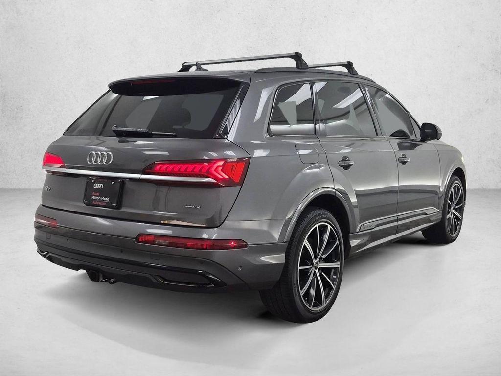 Audi Q7 2021