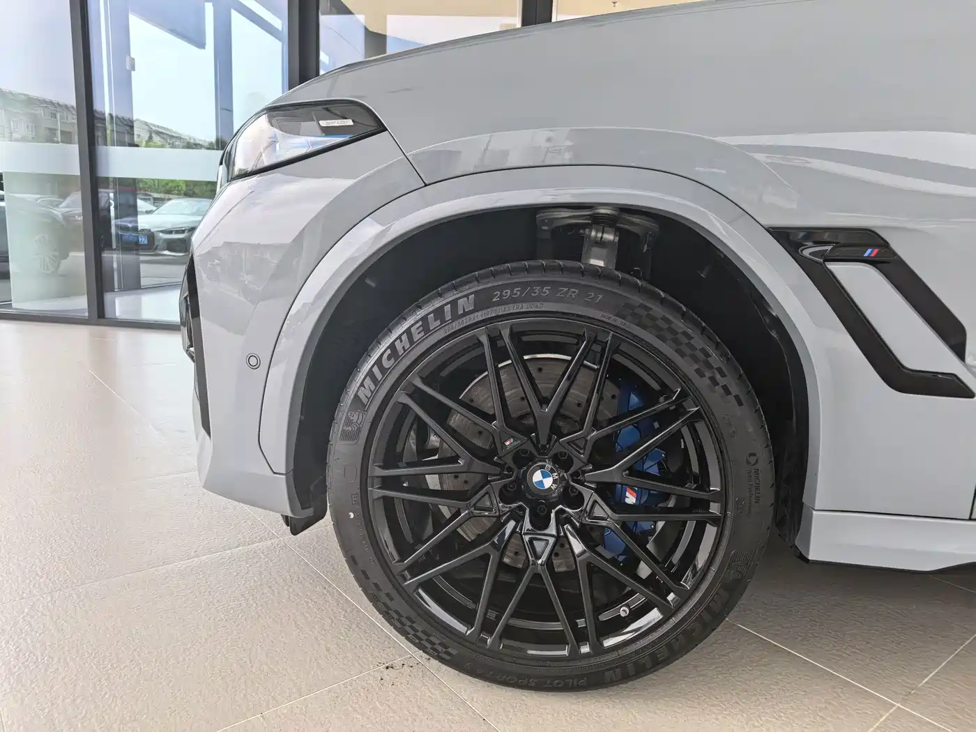 BMW X6 M 2025