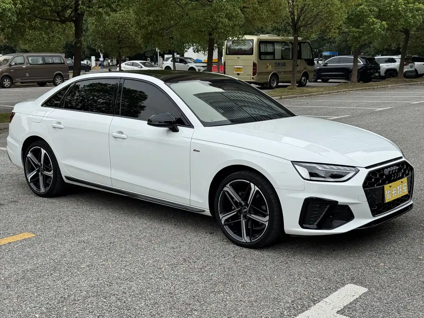 Audi A4 2024