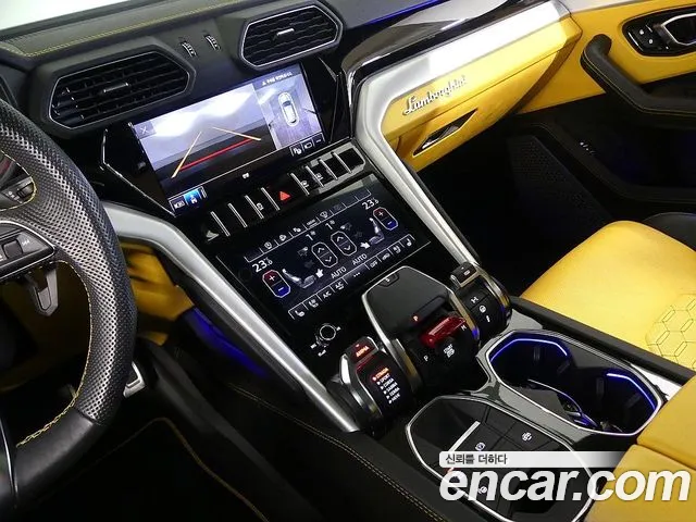 Lamborghini Urus 2022